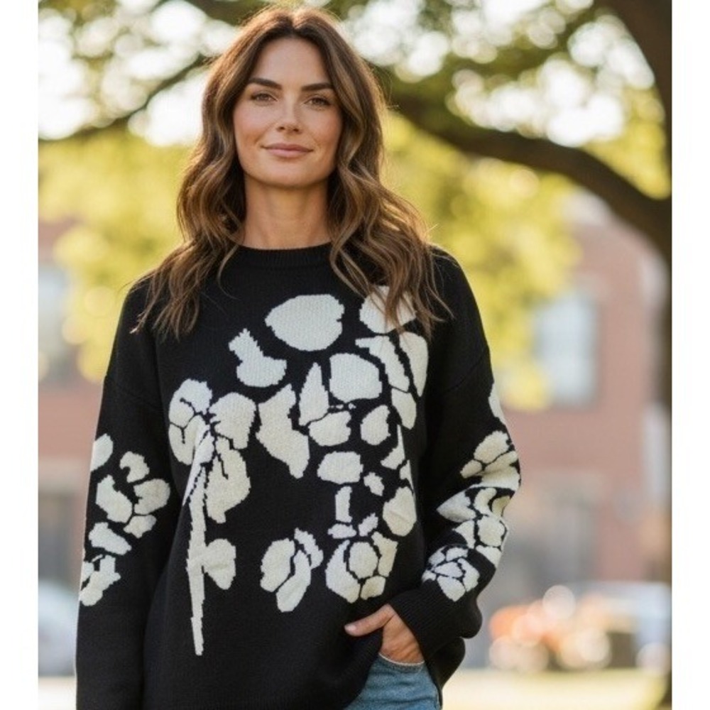 Entro NWT Sweater Black And Cream Floral, Medium PTP 22, Length 24, Sleeve 20